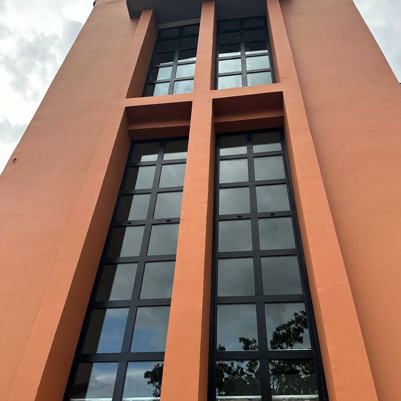 Proyecto en vidrio Colegio Manuela Beltrán