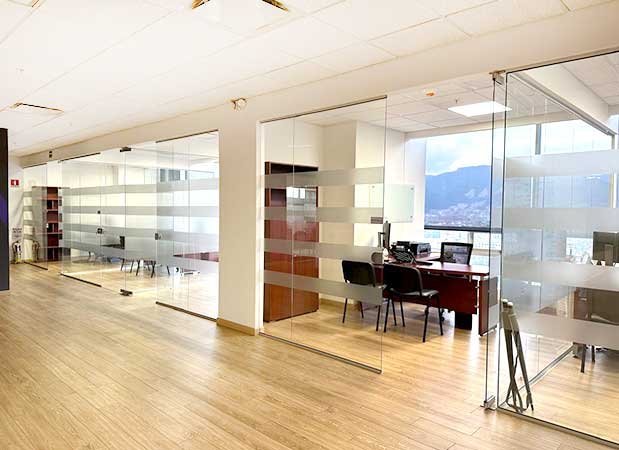 Puertas en vidrio Bogota Colombia